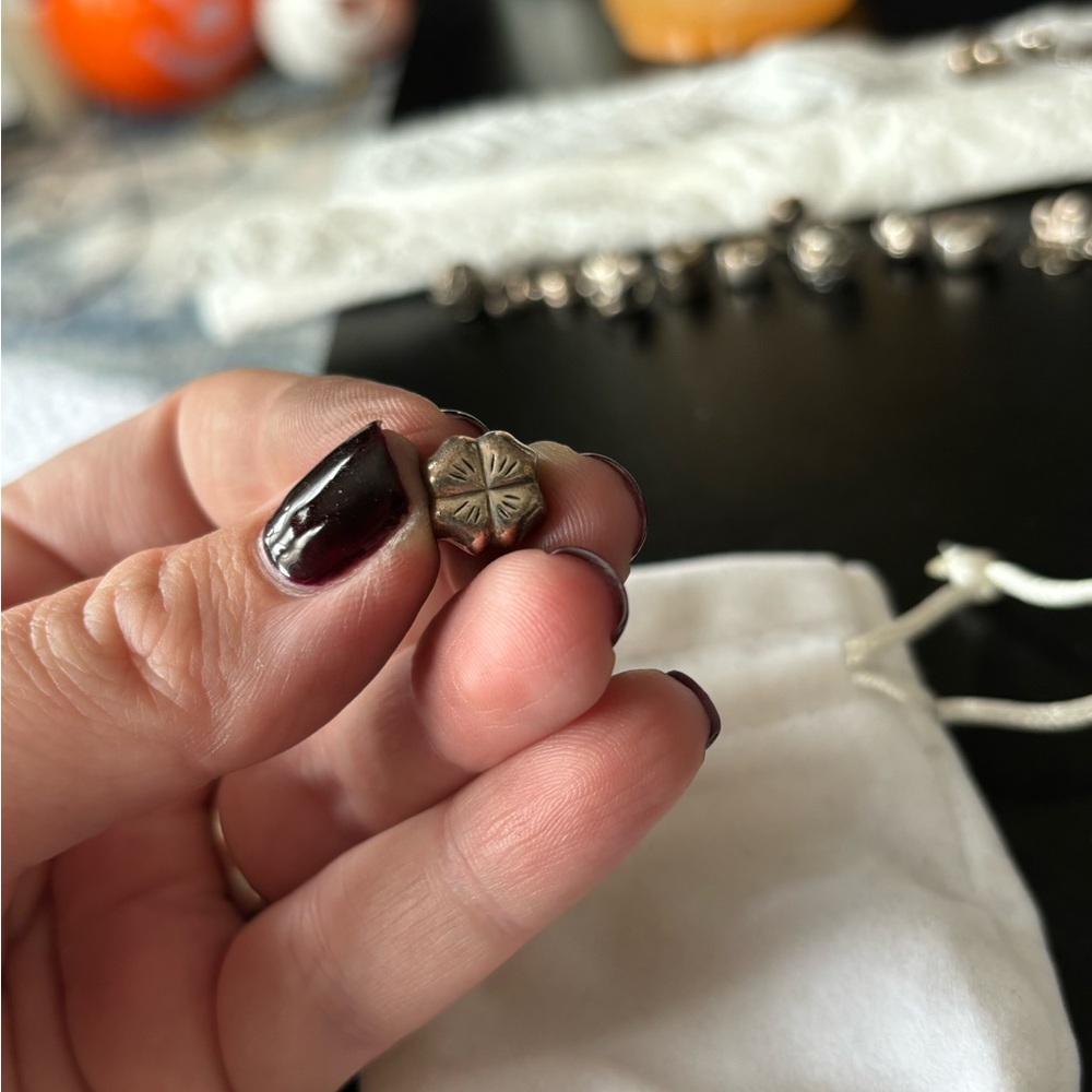Pandora shamrock charm